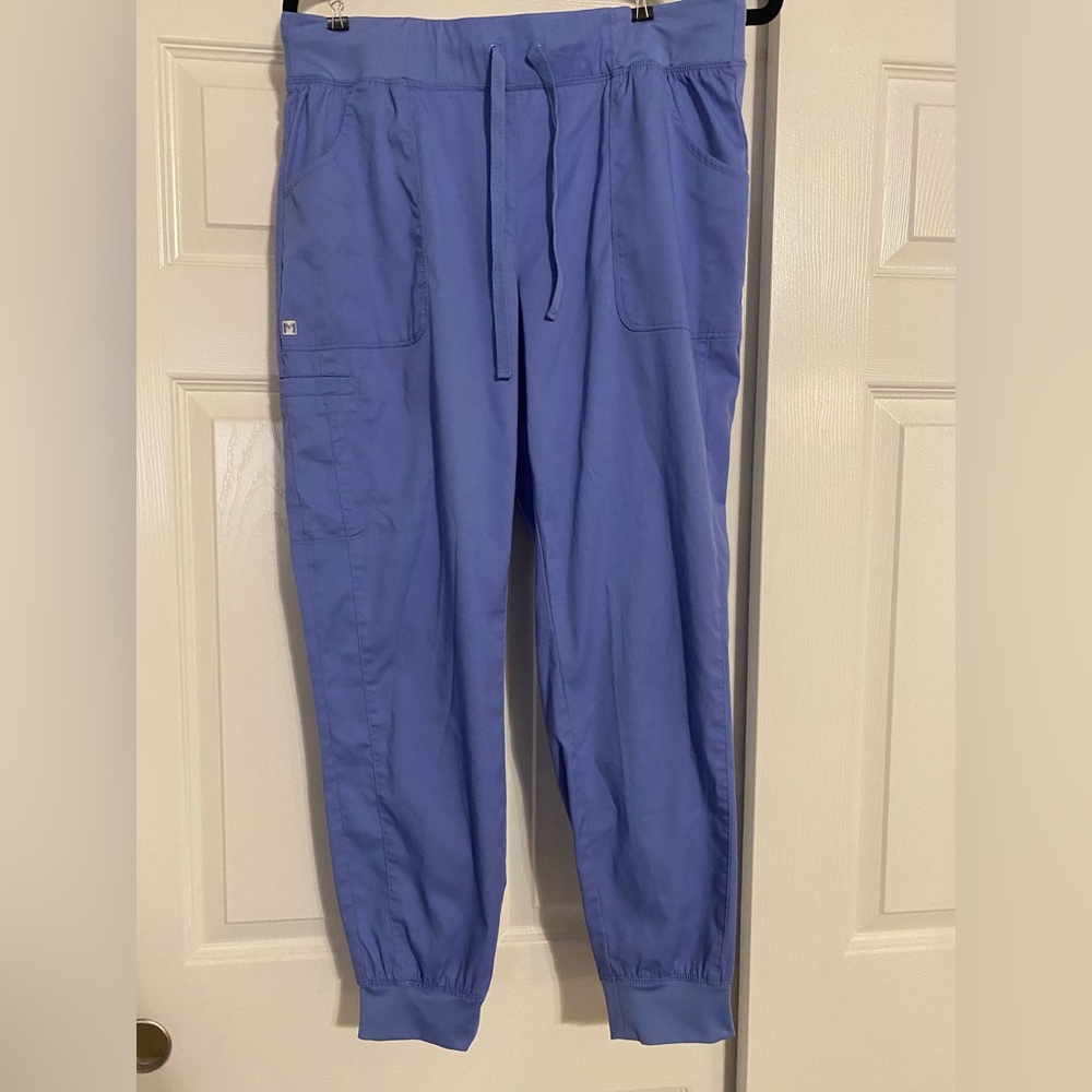 Women’s Maevn Jogger Scrub Pants
